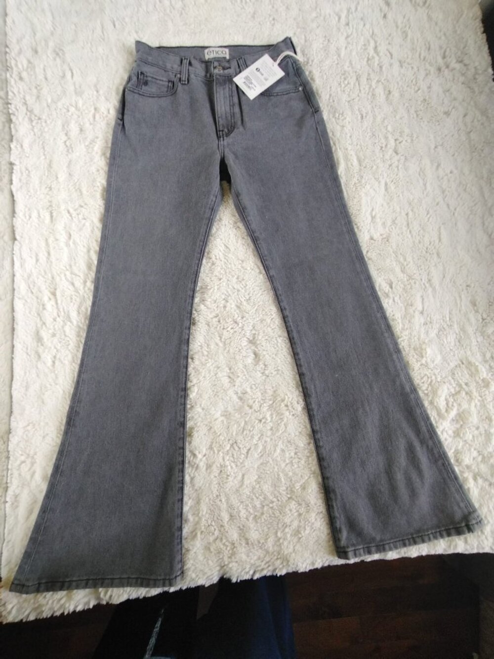 NWT Ética Nina High Rise Flare Jeans Stormy Skies Grey Size 26